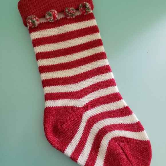 Cute red, white and green Christmas stocking - Picture 3 of 4